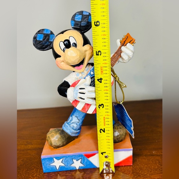 Disney Showcase Collection Mickey Mouse “American Anthem” Patriotic Figurine - Picture 5 of 7